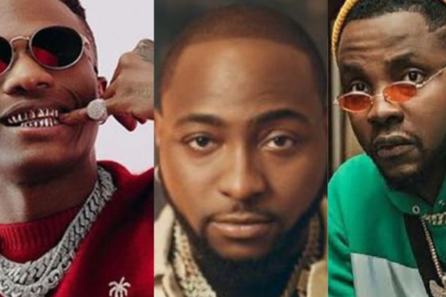 I can’t let Wizkid down, he’s bigger than me – Singer Kizz Daniel responds to Davido fan who told him to diss Big Wiz (Watch)